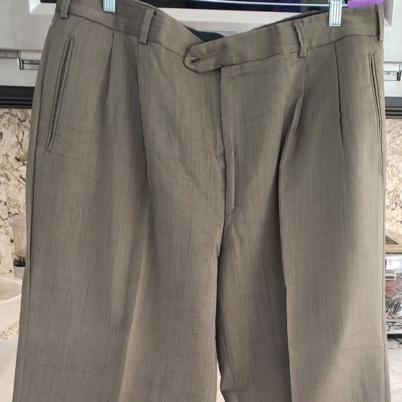 Louis Raphael Luxe men's light brown dress pants - Picture 1 of 3